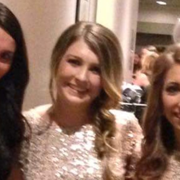 Meet your Posher, Samantha - Picture 1 of 1